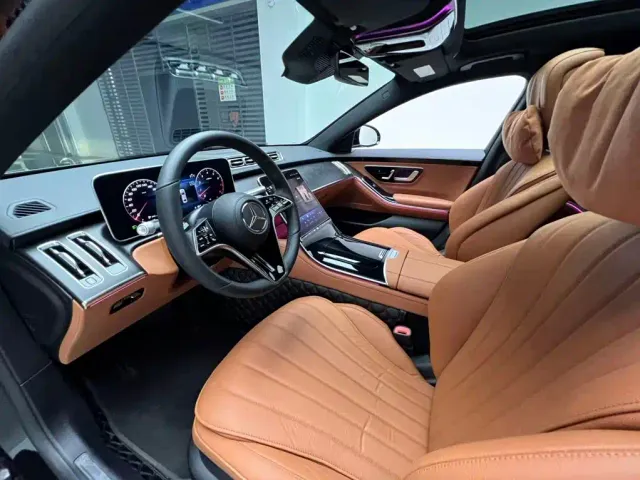 Mercedes-Benz S-Class — Фото автомобиля 3