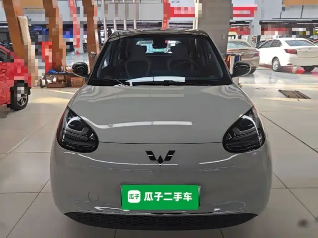 Wuling Bingo — Фото автомобиля 2