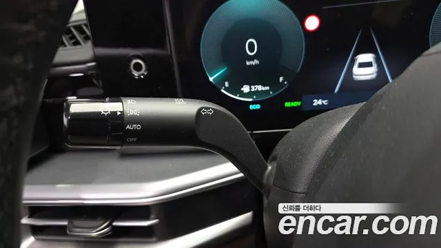 Hyundai Grandeur GN7 — Фото автомобиля 29