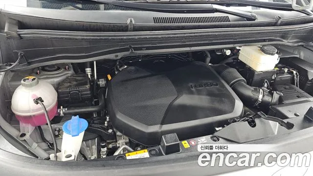 Hyundai Staria — Фото автомобиля 9