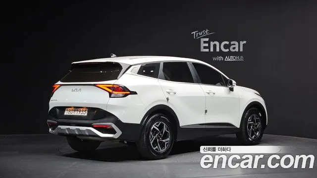 Kia Sportage Sportage 5-е поколение Бензин 1.6 турбо 2WD — Фото автомобиля 2