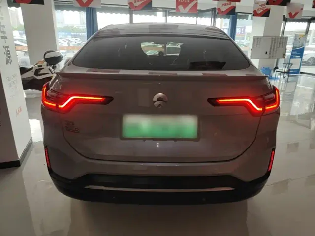 Nio EC6 — Фото автомобиля 3