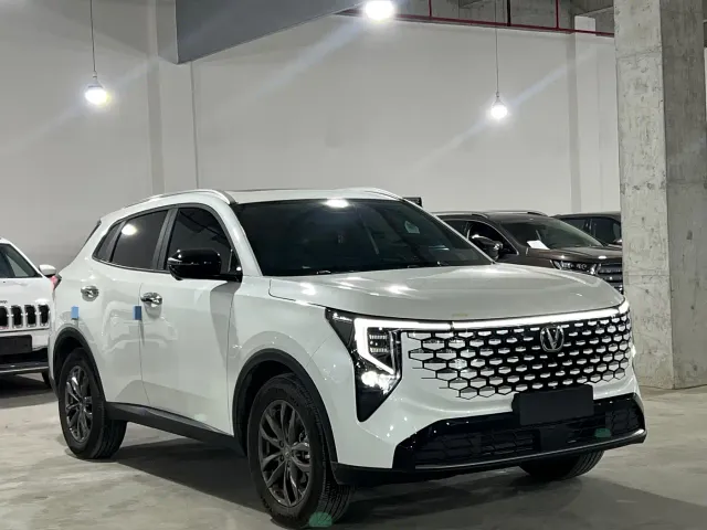Changan CS55 Plus — Фото автомобиля 2