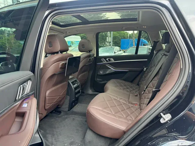 BMW X5 — Фото автомобиля 5