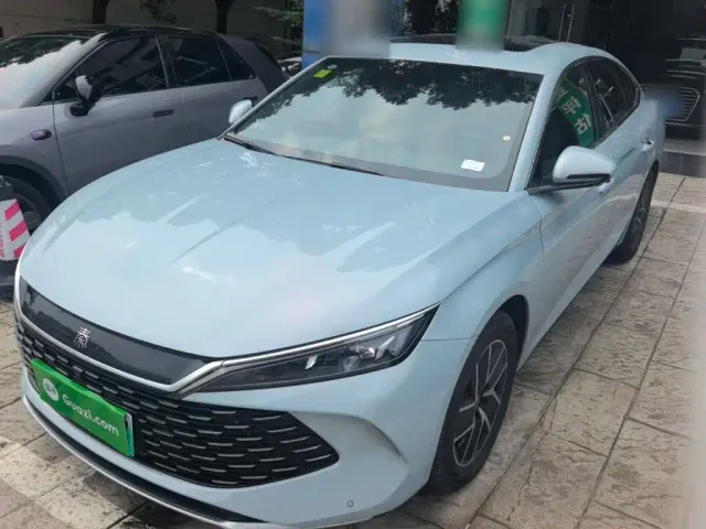 Фотография автомобиля — BYD Qin L