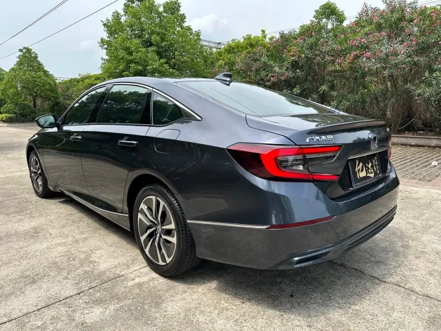Honda Accord — Фото автомобиля 19