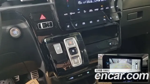 Hyundai Staria — Фото автомобиля 9