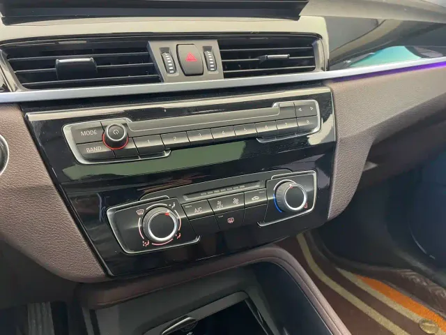BMW X1 — Фото автомобиля 17