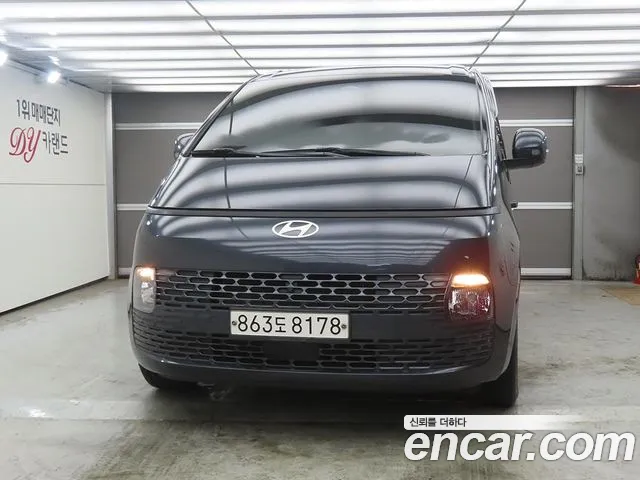 Hyundai Staria Staria — Фото автомобиля 2
