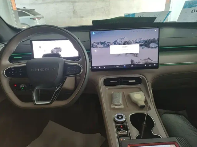 Chery Tiggo 8 PLUS — Фото автомобиля 9
