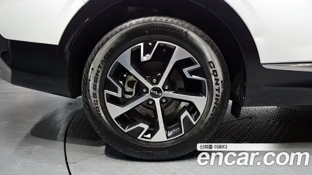 Kia Sportage — Фото автомобиля 5