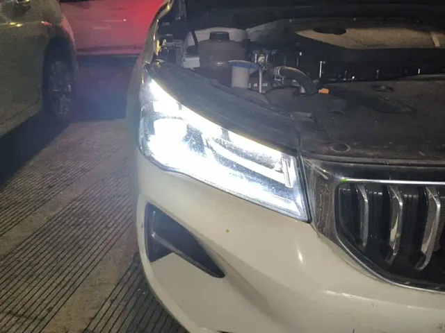 Geely Emgrand — Фото автомобиля 7