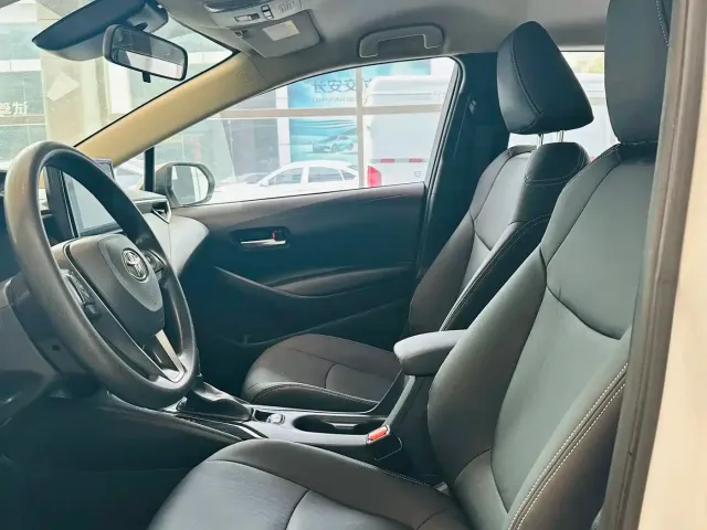 Toyota Corolla — Фото автомобиля 12