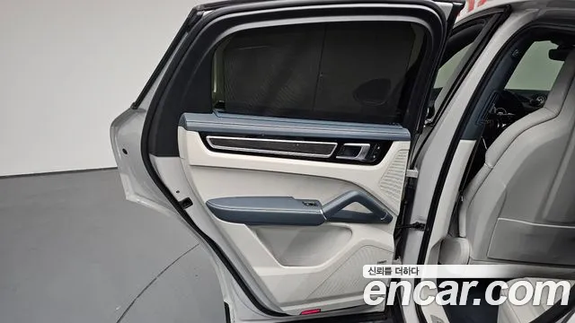 Porsche Cayenne PO536 — Фото автомобиля 14