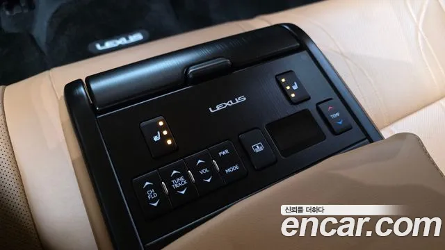 Lexus ES 7th Gen — Фото автомобиля 24
