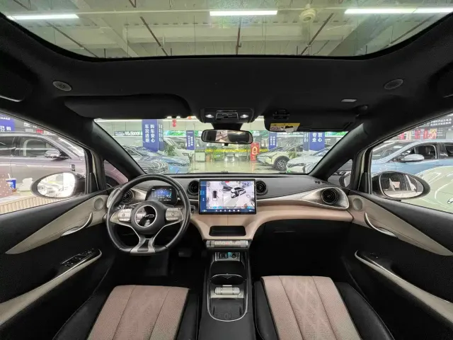 BYD Dolphin — Фото автомобиля 12