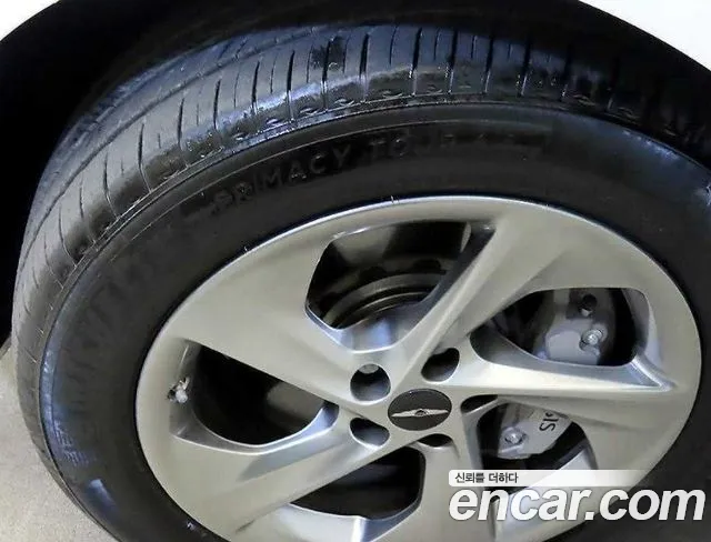 Genesis GV70 2.5T Бензин 2WD — Фото автомобиля 20