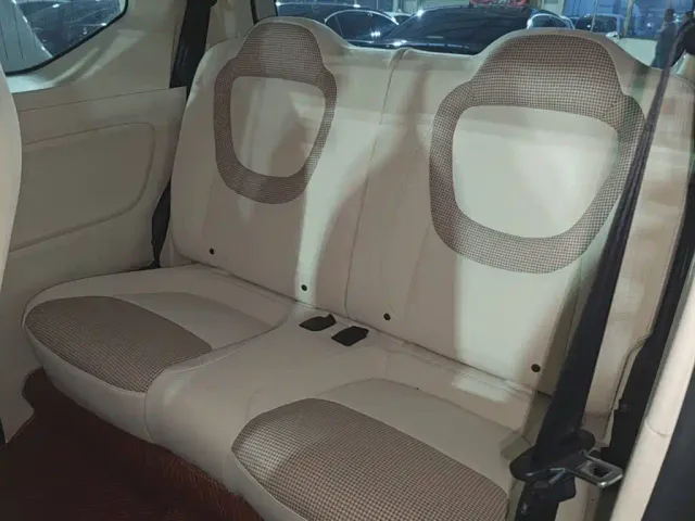 Wuling Hongguang Mini EV — Фото автомобиля 16