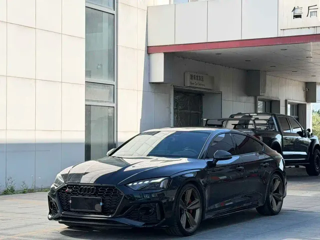 Фотография автомобиля — Audi RS 5