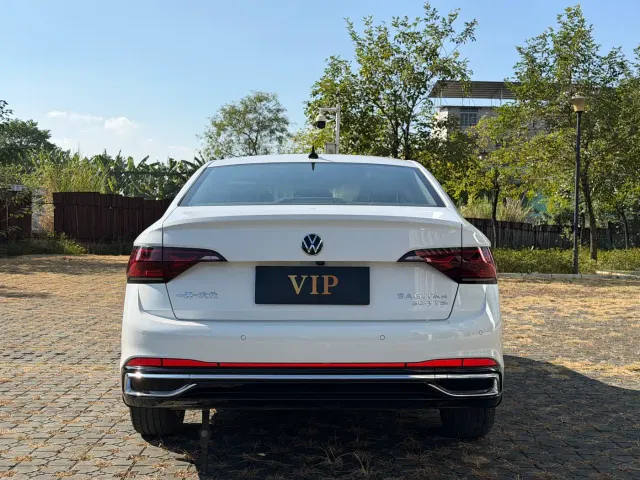 Volkswagen Sagitar — Фото автомобиля 5
