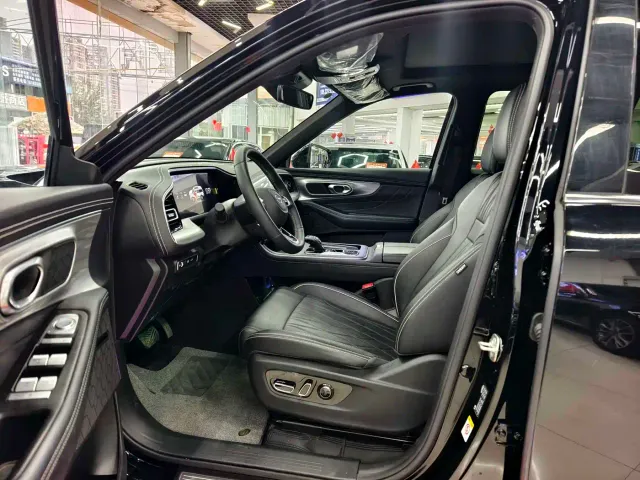 GAC Trumpchi GS8 — Фото автомобиля 7