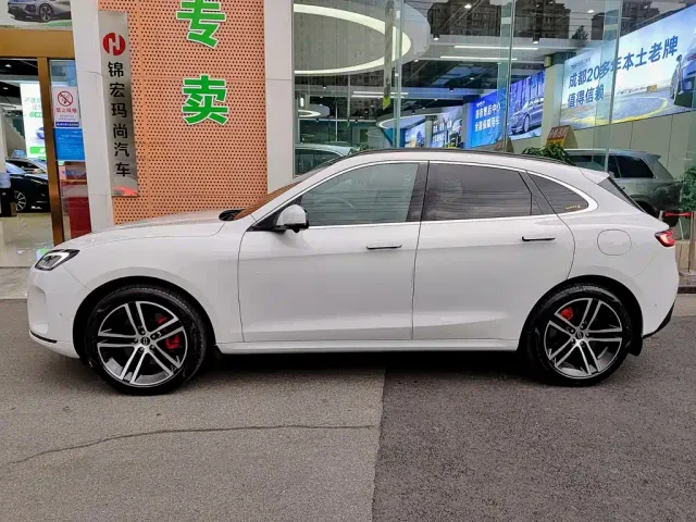 Aito M5 — Фото автомобиля 3