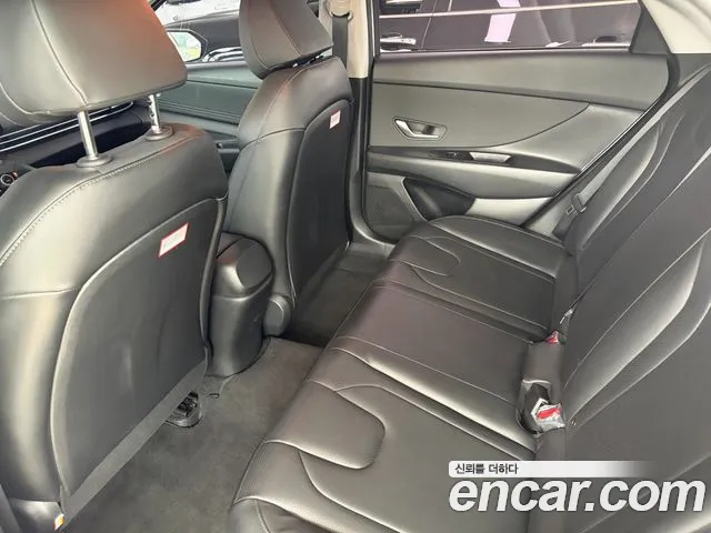 Hyundai AVANTE Modern — Фото автомобиля 17