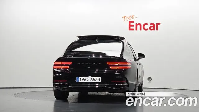 Genesis G80 RG3 — Фото автомобиля 4