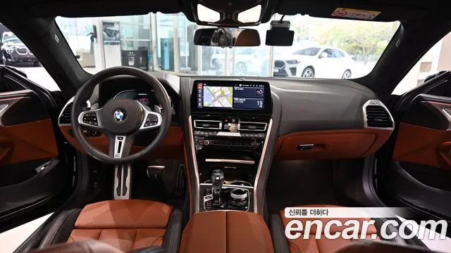 BMW 8 Series G15 — Фото автомобиля 7