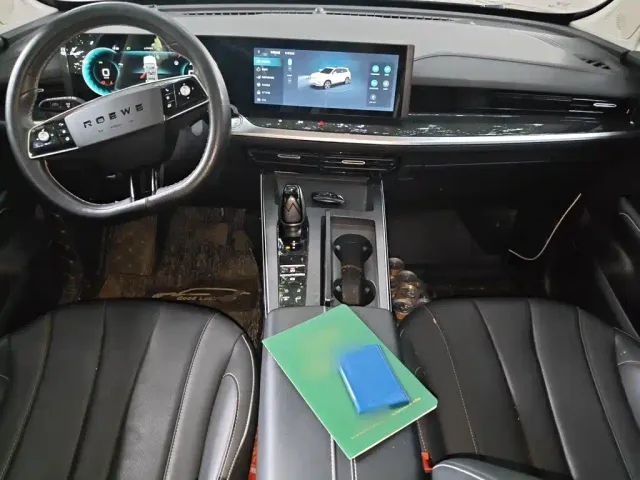 Roewe RX5 Max — Фото автомобиля 5