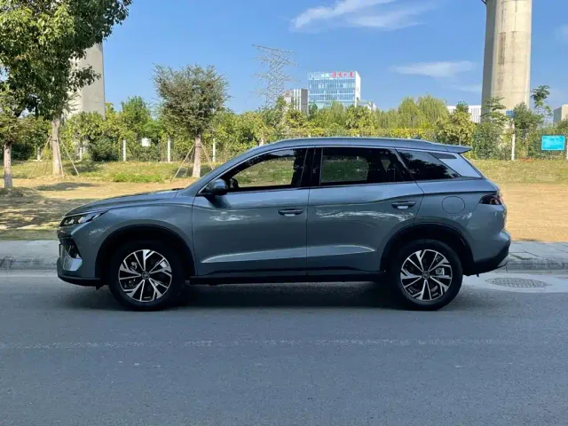 BYD Song Pro — Фото автомобиля 5