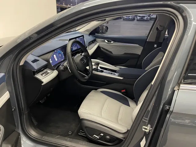 Geely Xingrui — Фото автомобиля 9