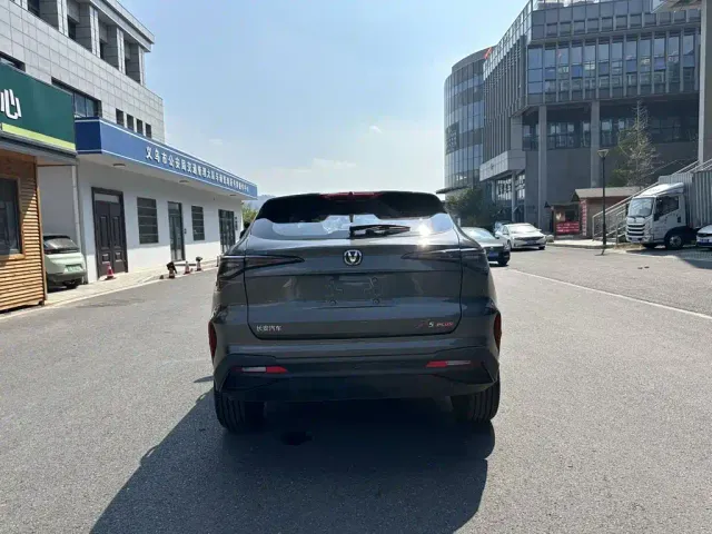 Changan X5 Plus — Фото автомобиля 8