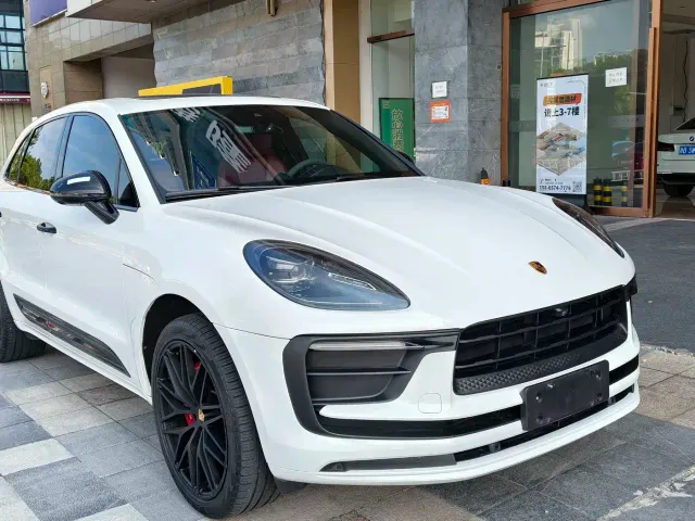 Porsche Macan — Фото автомобиля 3