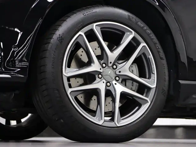 Mercedes-Benz GLE-Class AMG — Фото автомобиля 26