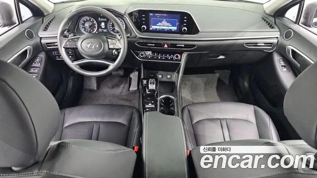 Hyundai Sonata — Фото автомобиля 7