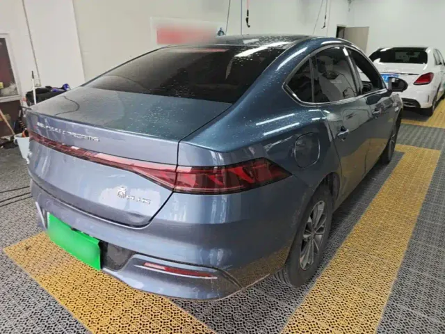 BYD Qin PLUS — Фото автомобиля 6