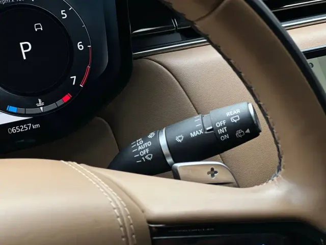 Land Rover Range Rover Sport — Фото автомобиля 2