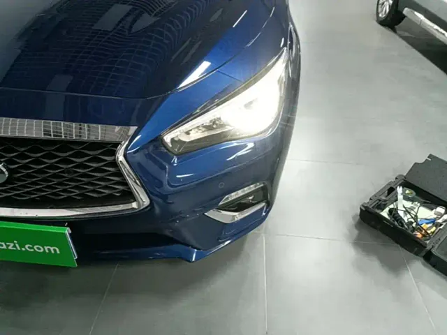 Infiniti Q50L — Фото автомобиля 23