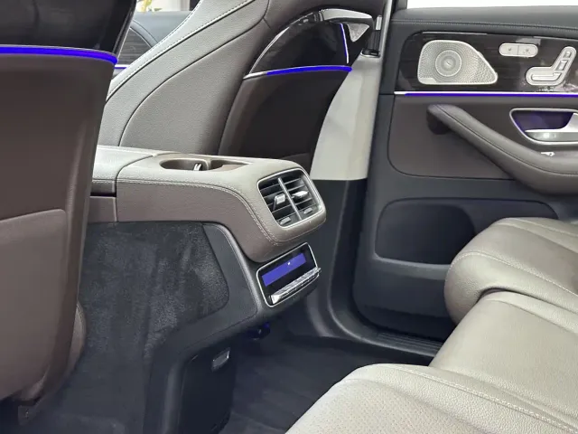 Mercedes-Benz GLS-Class — Фото автомобиля 21