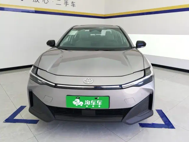 Toyota bZ3 — Фото автомобиля 2