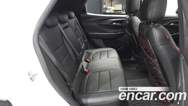 ChevroletGMDaewoo Trailblazer Trailblazer 1.3 турбо 4WD — Фото автомобиля 12