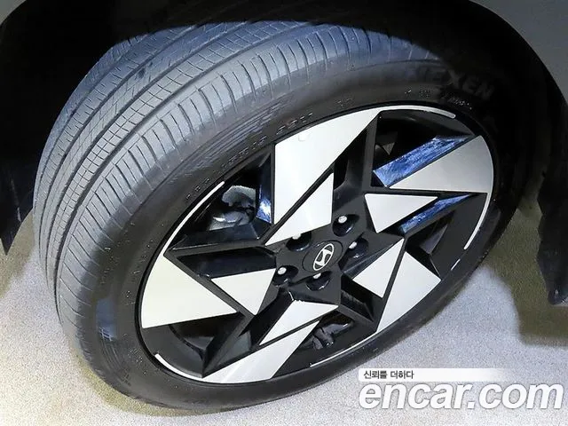 Hyundai Kona SX2 — Фото автомобиля 20