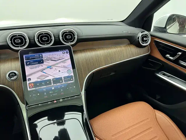 Mercedes-Benz GLC-Class — Фото автомобиля 14