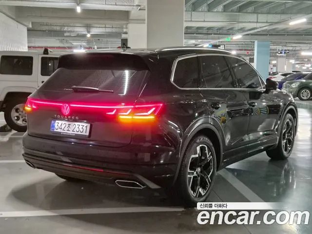 Volkswagen Touareg Touareg 3 поколение 3.0 TDI Prestige — Фото автомобиля 4