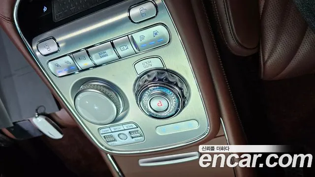 Genesis G90 Бензин 3.5 турбо AWD — Фото автомобиля 9