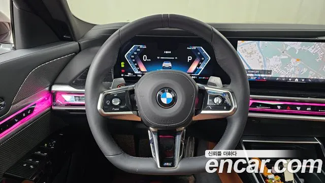 BMW 7-Series — Фото автомобиля 13