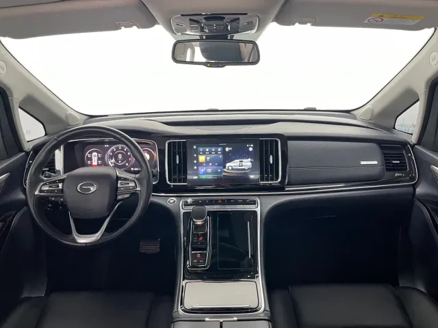 GAC Trumpchi M8 — Фото автомобиля 16