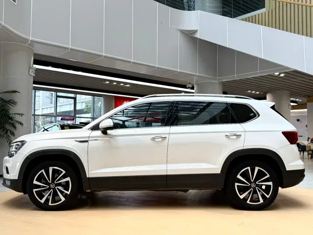 Volkswagen Tharu — Фото автомобиля 4