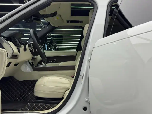 Land Rover Range Rover — Фото автомобиля 8